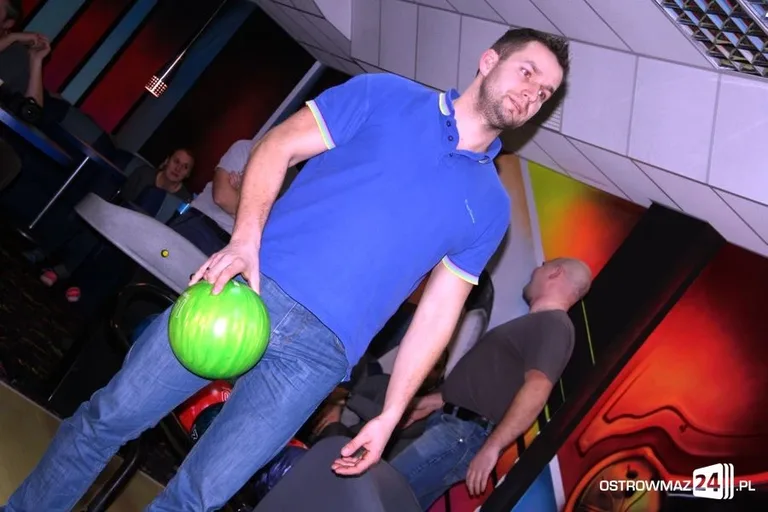 "Sąsiedzi" na czele ligi bowlingowej (zdjęcia)