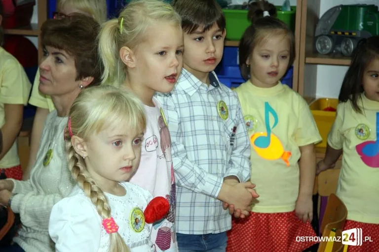 Przegląd piosenki religijnej (zdjęcia, wideo)
