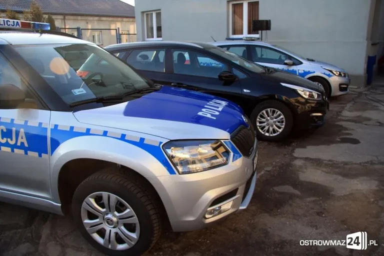 Nowe radiowozy w ostrowskiej policji (zdjęcia)
