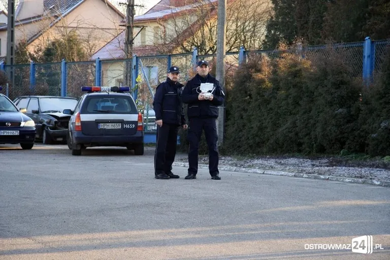 Nowe radiowozy w ostrowskiej policji (zdjęcia)