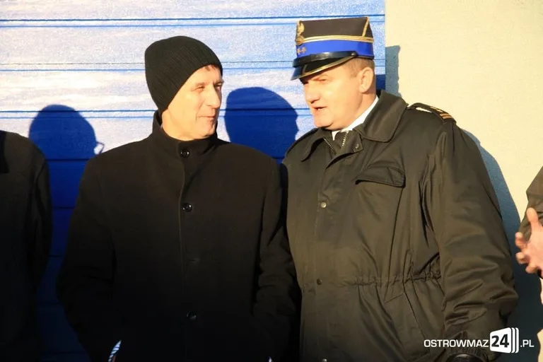 Nowe radiowozy w ostrowskiej policji (zdjęcia)