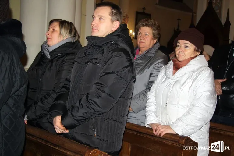 Samorządowcy z całego powiatu uczcili zmarłych