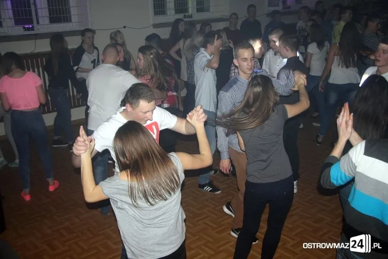 Dyskoteka w "Koperniczku" (zdjęcia, wideo)