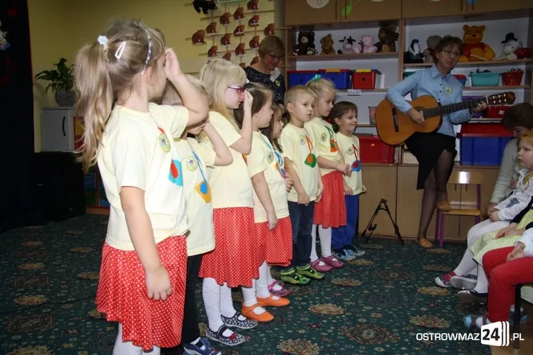 Przegląd piosenki religijnej (zdjęcia, wideo)