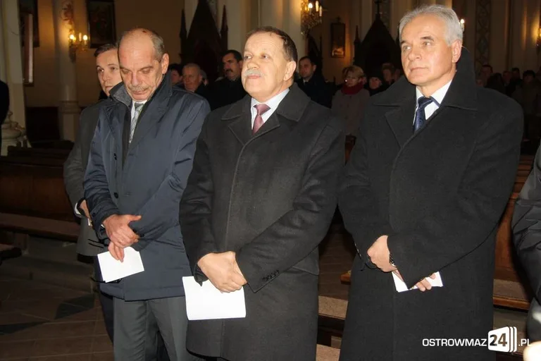 Samorządowcy z całego powiatu uczcili zmarłych