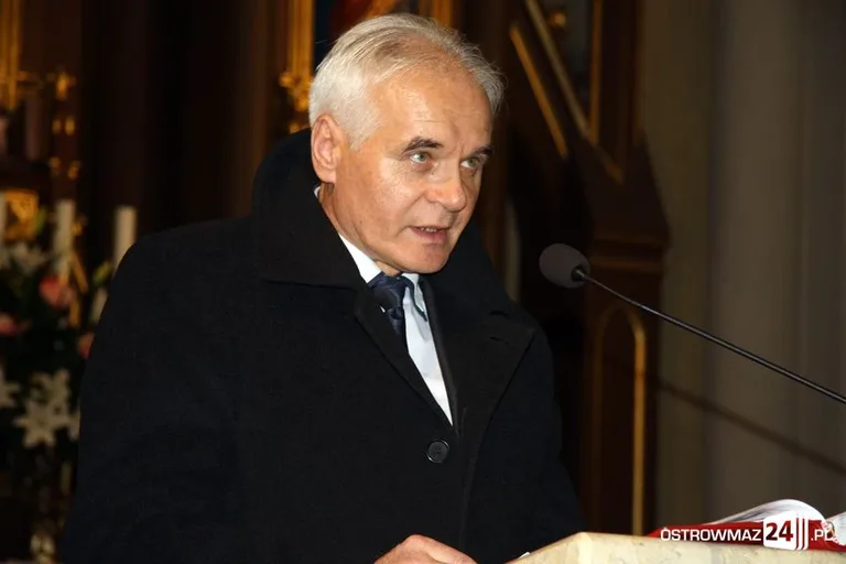 Samorządowcy z całego powiatu uczcili zmarłych