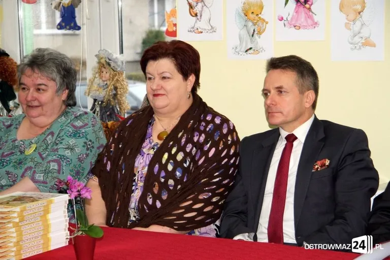 Przegląd piosenki religijnej (zdjęcia, wideo)
