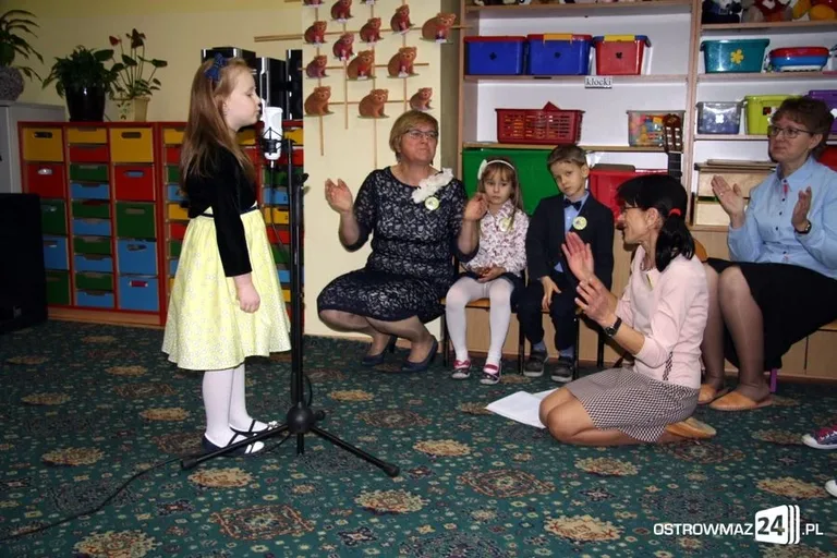Przegląd piosenki religijnej (zdjęcia, wideo)
