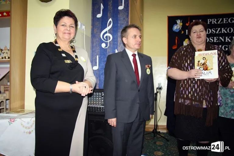 Przegląd piosenki religijnej (zdjęcia, wideo)