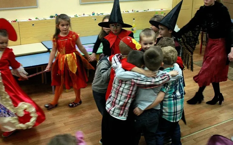 Zlot czarownic i cyganek w Ostrowi (zdjęcia)