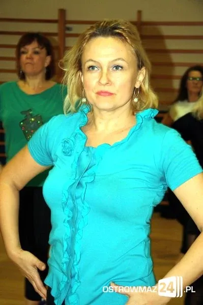 Burleska w MOSiR (zdjęcia, wideo)