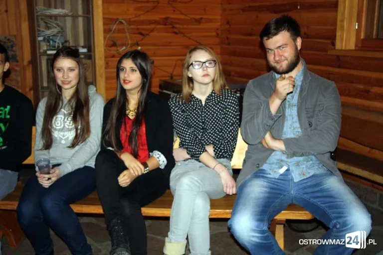 Rozmowy grupy PaT przy kominku (zdjęcia)