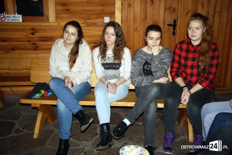 Rozmowy grupy PaT przy kominku (zdjęcia)