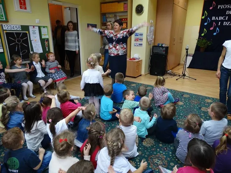 Śpiewająco w Miejskim Przedszkolu nr 1 (zdjęcia)