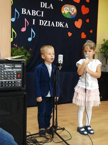 Śpiewająco w Miejskim Przedszkolu nr 1 (zdjęcia)
