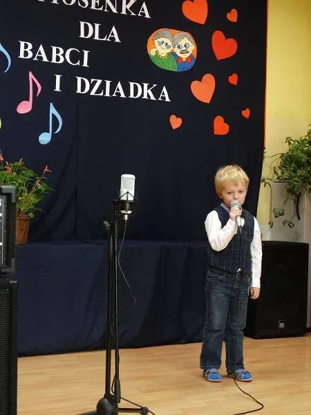 Śpiewająco w Miejskim Przedszkolu nr 1 (zdjęcia)