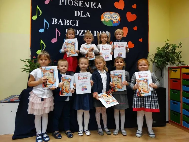 Śpiewająco w Miejskim Przedszkolu nr 1 (zdjęcia)