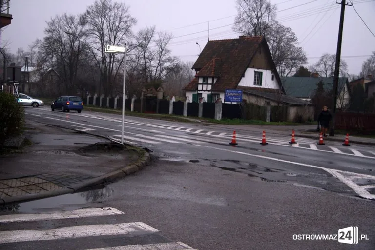 Potrącenie pieszej na ul. Armii Krajowej (zdjęcia)