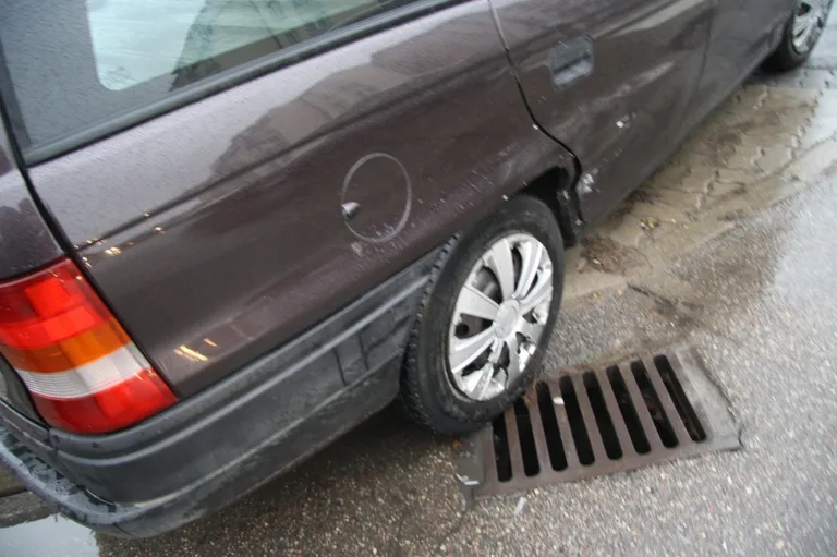 85-latek nie udzielił pierwszeństwa (zdjęcia)