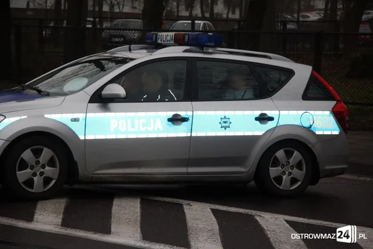 Potrącenie pieszej na ul. Armii Krajowej (zdjęcia)