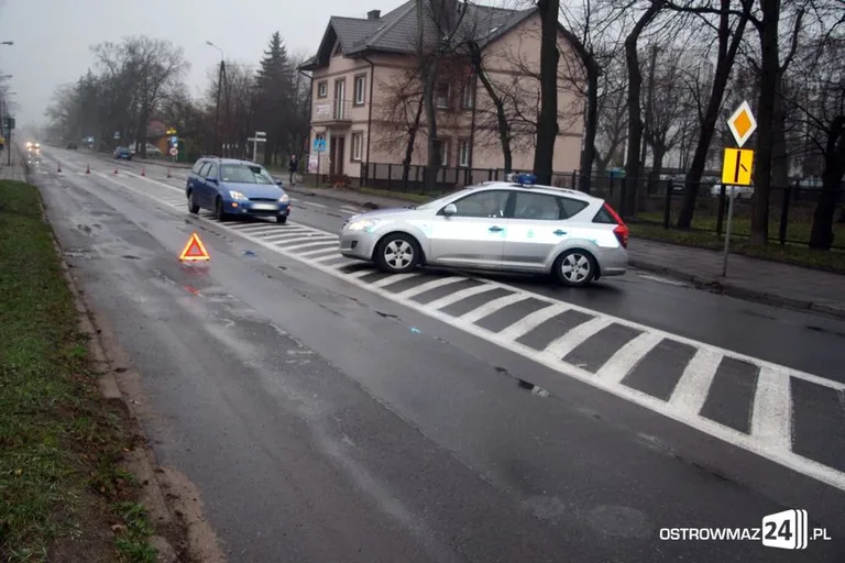 Potrącenie pieszej na ul. Armii Krajowej (zdjęcia)