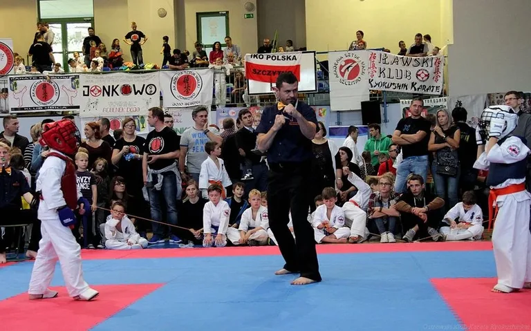 Karatecy OKKK z medalami w Józefowie (zdjęcia)