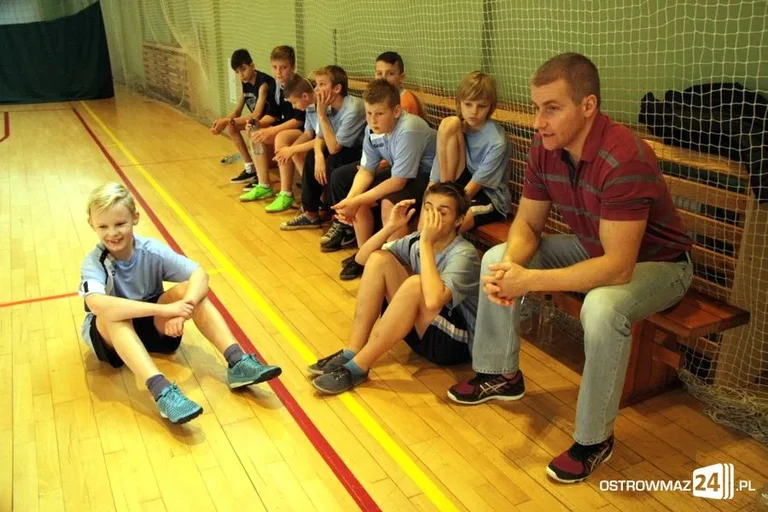 Wystartowała szkolna liga koszykówki (zdjęcia)