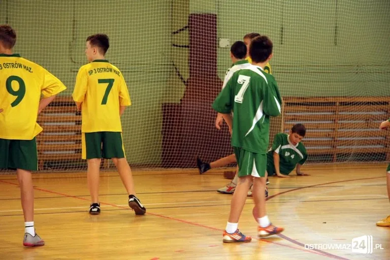 Wystartowała szkolna liga koszykówki (zdjęcia)
