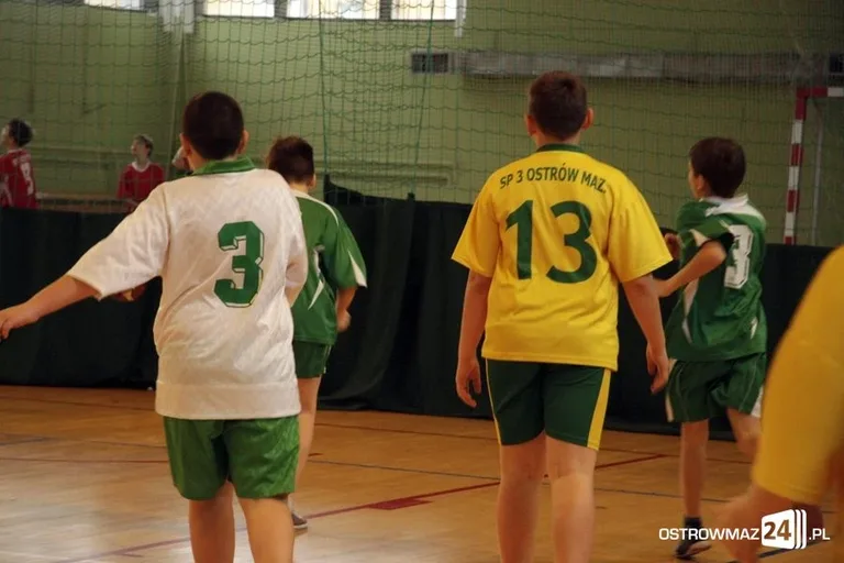 Wystartowała szkolna liga koszykówki (zdjęcia)