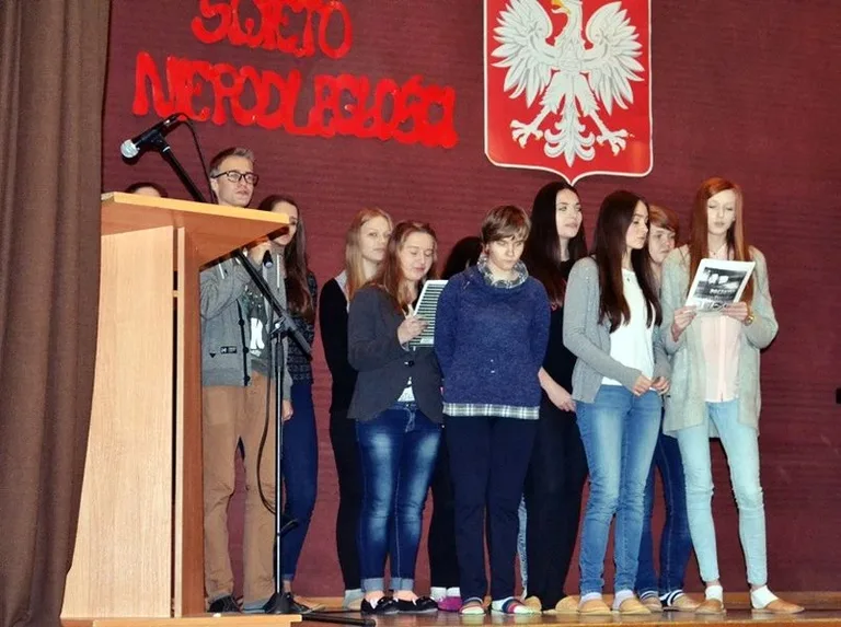 Konkurs pieśni i piosenki patriotycznej (zdjęcia)
