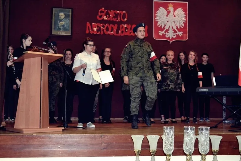 Konkurs pieśni i piosenki patriotycznej (zdjęcia)
