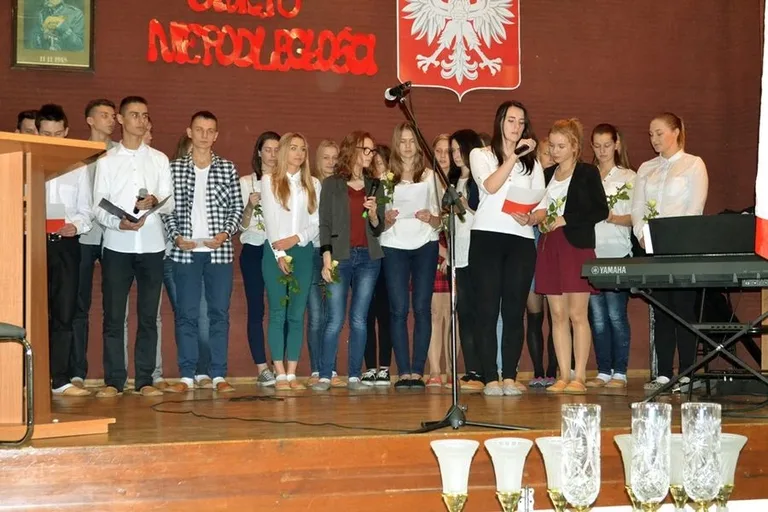 Konkurs pieśni i piosenki patriotycznej (zdjęcia)