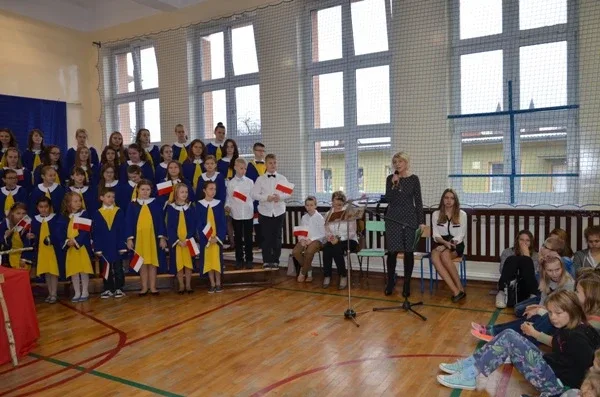 Obchody niepodległościowe w ZSP nr 1 (zdjęcia)