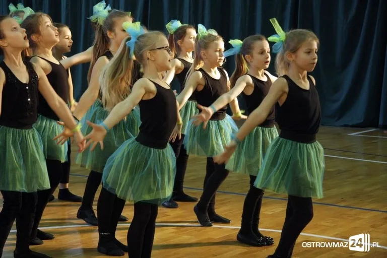 Trwa taneczny festiwal "Wirujący Krąg" (zdjęcia, wideo)