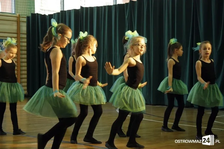 Trwa taneczny festiwal "Wirujący Krąg" (zdjęcia, wideo)