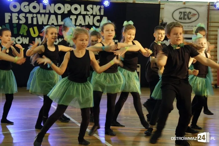 Trwa taneczny festiwal "Wirujący Krąg" (zdjęcia, wideo)