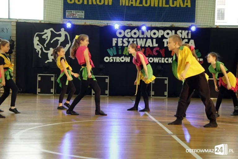 Trwa taneczny festiwal "Wirujący Krąg" (zdjęcia, wideo)