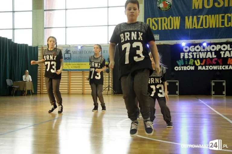 Trwa taneczny festiwal "Wirujący Krąg" (zdjęcia, wideo)