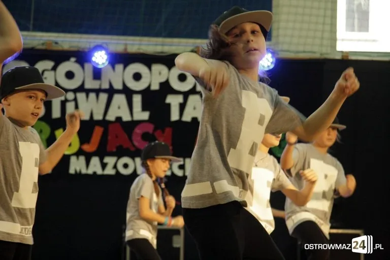 Trwa taneczny festiwal "Wirujący Krąg" (zdjęcia, wideo)