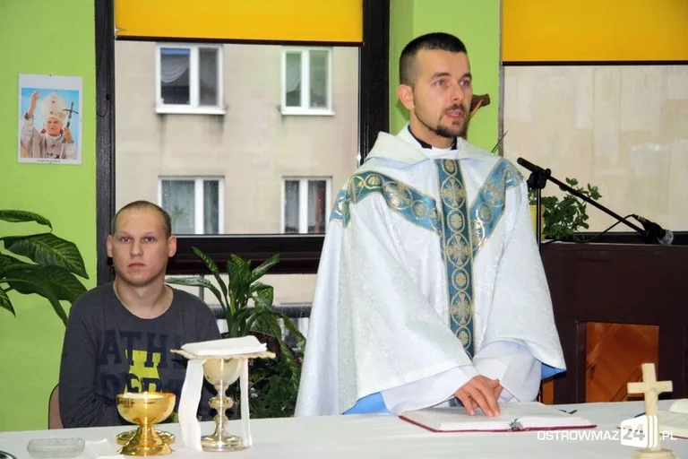 Msza św. w ostrowskim ŚDS (zdjęcia)
