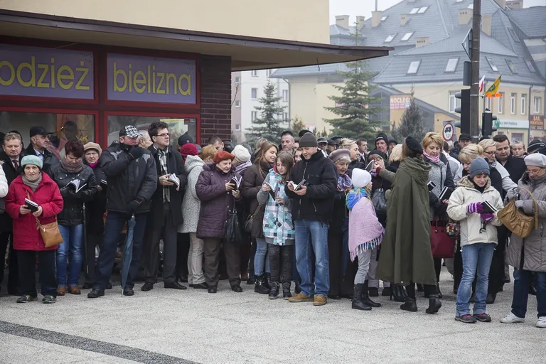 Uroczyste odsłonięcie pomnika ŻW (zdjęcia, wideo)