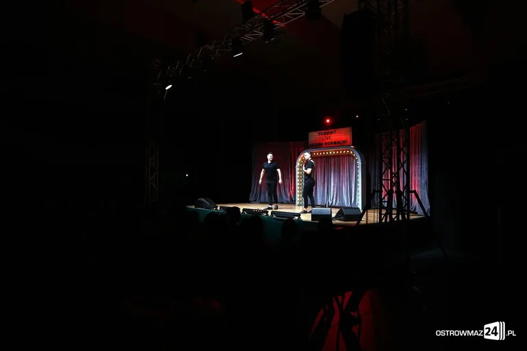 Kabaret Paranienormalni w Ostrowi Maz. (zdjęcia)