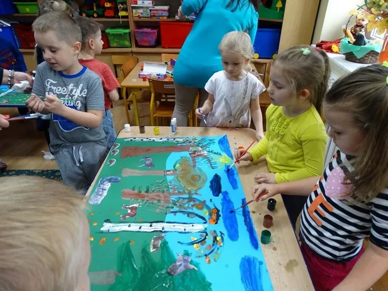 5-latki poznały jesienny las (zdjęcia)