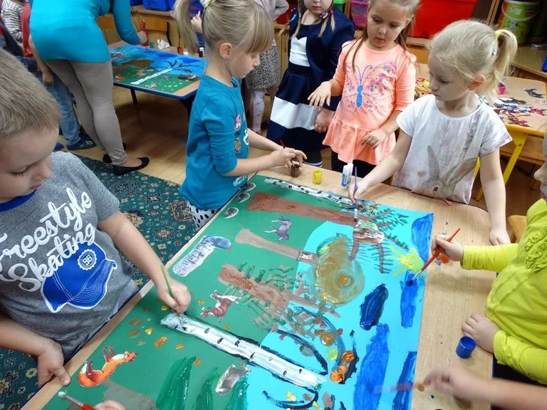 5-latki poznały jesienny las (zdjęcia)