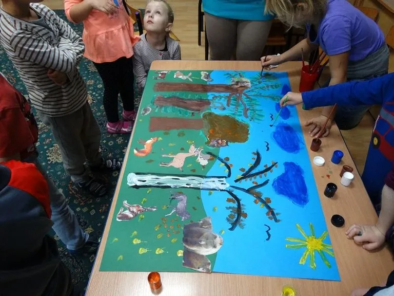 5-latki poznały jesienny las (zdjęcia)