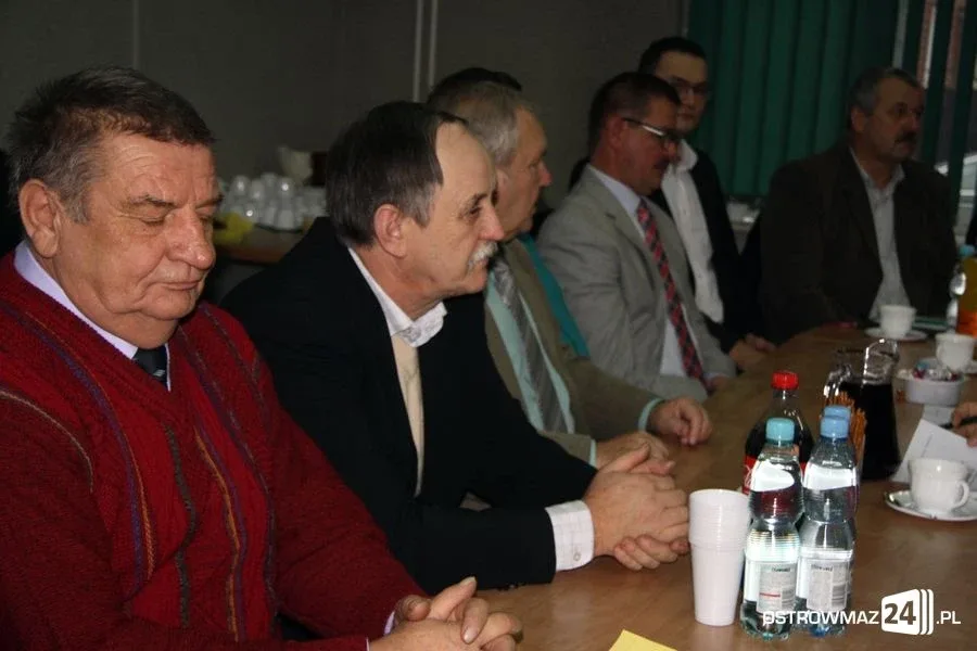 Budżet w gminie na 2016 rok uchwalony (zdjęcia)