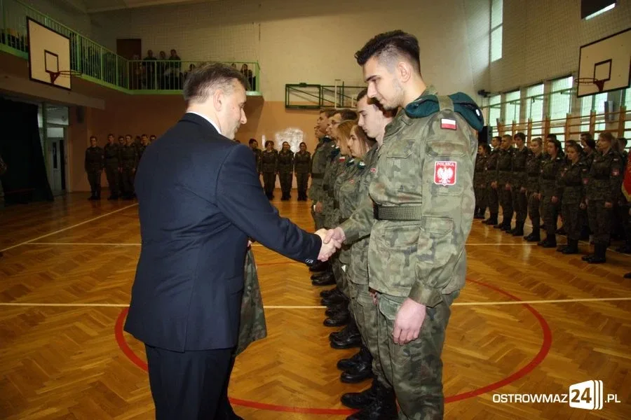 Ślubowanie w "Rubinku" (zdjęcia)