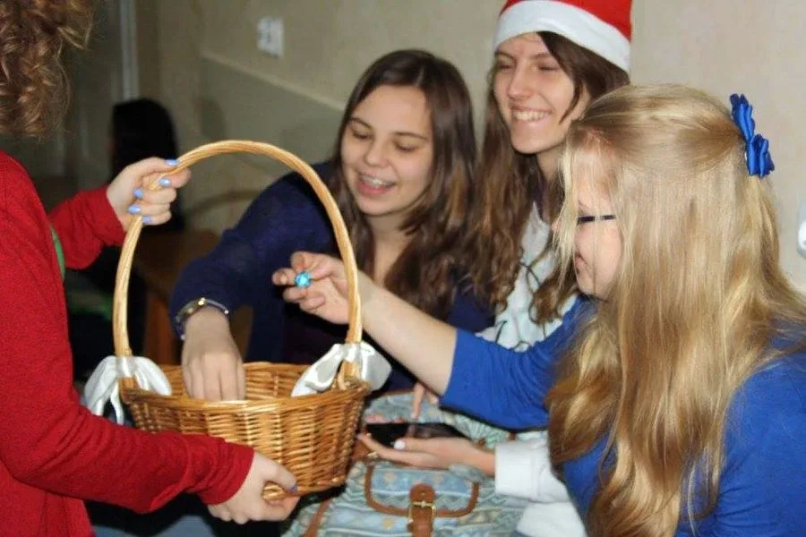 Mikołajki w ostrowskim liceum (zdjęcia)