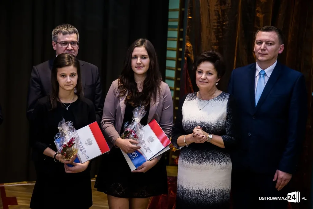 Stypendia Prezesa Rady Ministrów (zdjęcia, wideo)
