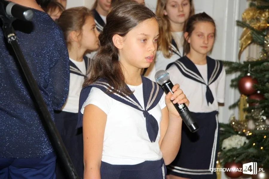 Świąteczne spotkanie w ratuszu (zdjęcia, wideo)